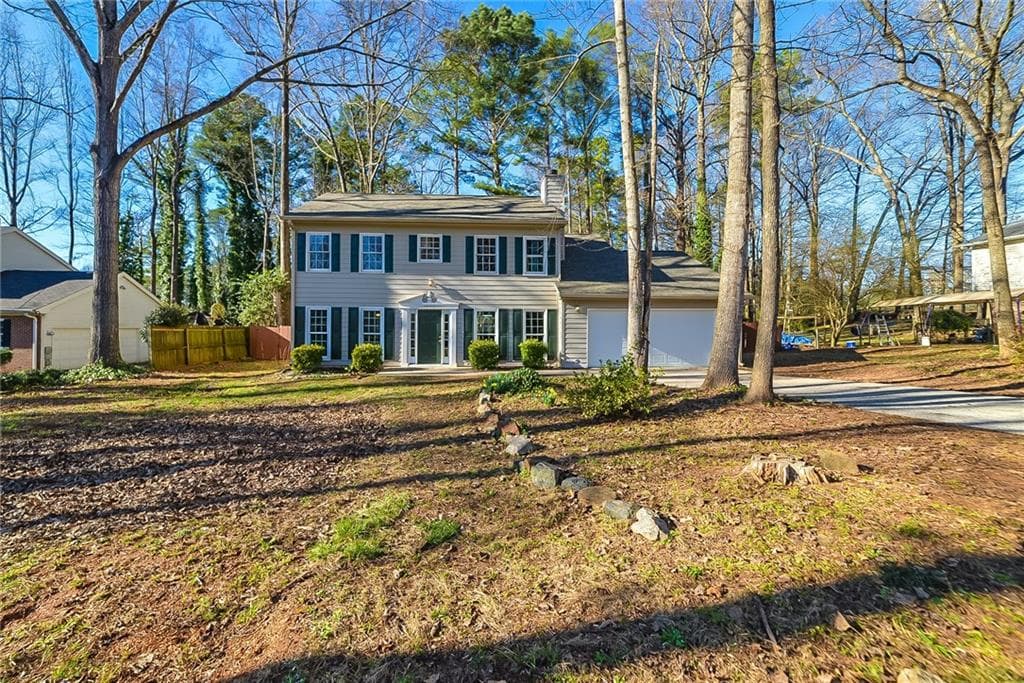 3 bedroom, 3 bathroom, 2,104 sq ft single family residence sold at 1465 Luke Lane, Lawrenceville, GA 30043
