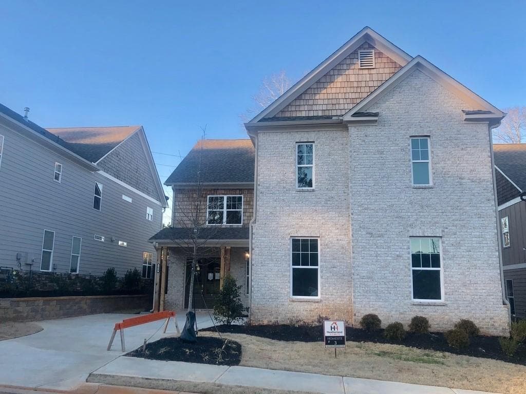 1099 Heatherland Drive, Marietta, GA 30066 — most recent listing photo