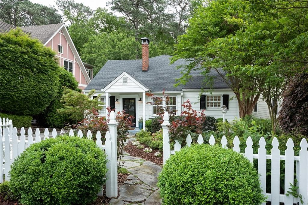 3 bedroom, 2 bathroom, 1,901 sq ft single family residence sold at 2255 Fairhaven Circle, Atlanta, GA 30305