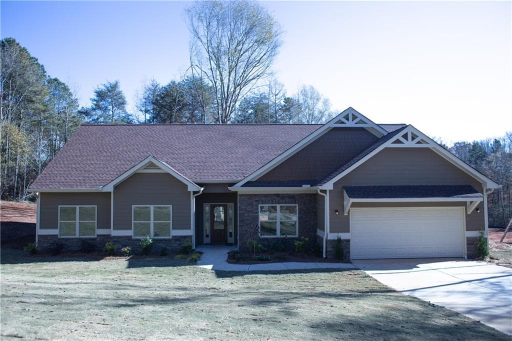 85 Johns Way, Commerce, GA 30529 — most recent listing photo