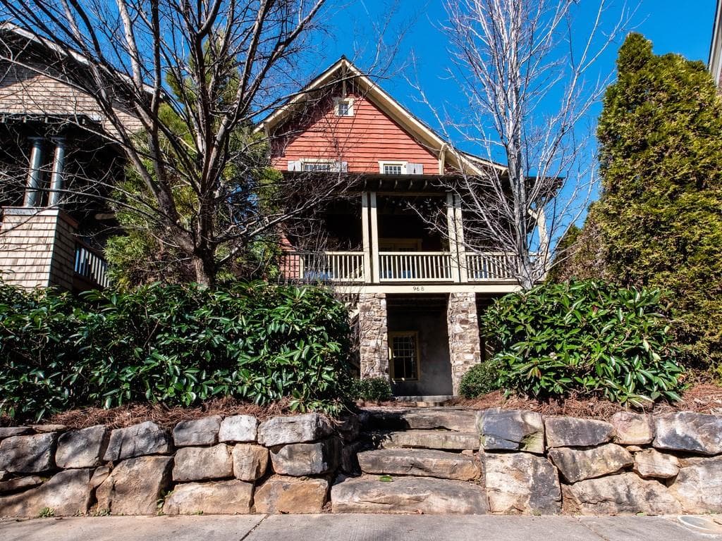 5 bedroom, 5 bathroom, 3,115 sq ft single family residence sold at 968 N Ormewood Park Drive, Atlanta, GA 30316