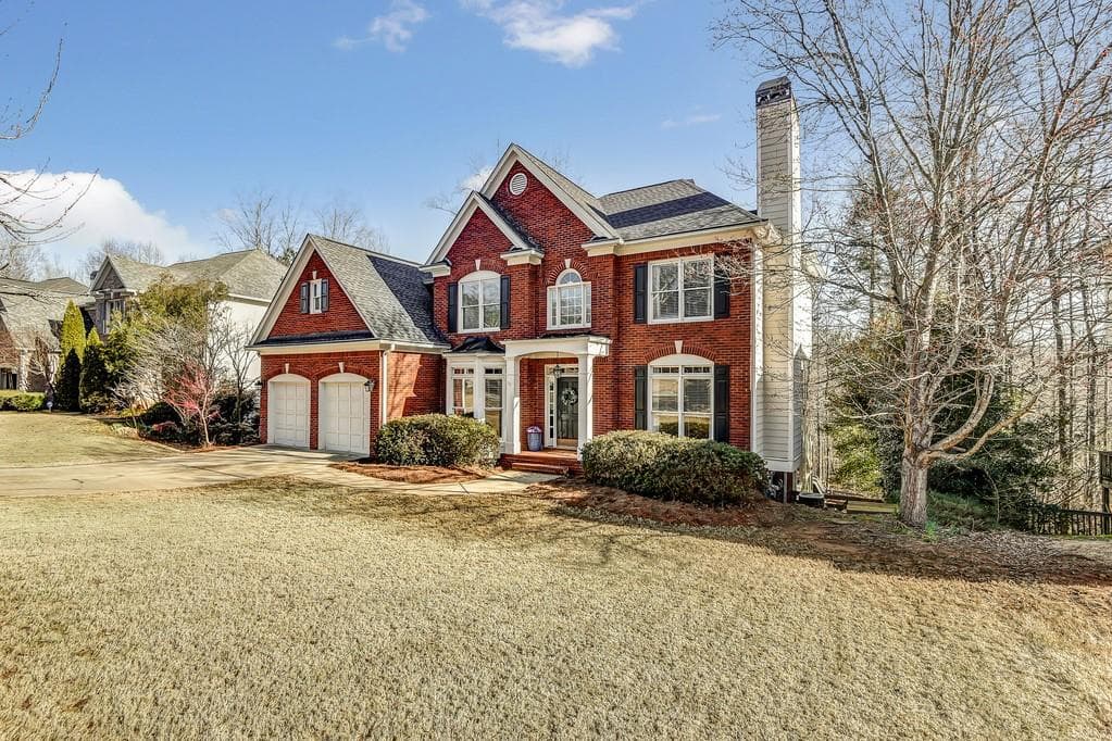 4 bedroom, 5 bathroom, 4,424 sq ft single family residence sold at 5440 Piney Grove Drive, Cumming, GA 30040