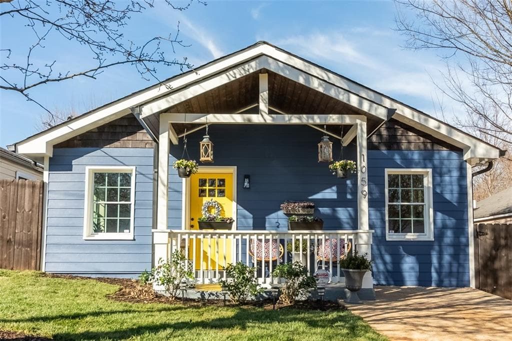 3 bedroom, 2 bathroom, 1,335 sq ft single family residence sold at 1059 Grant Way, Atlanta, GA 30315