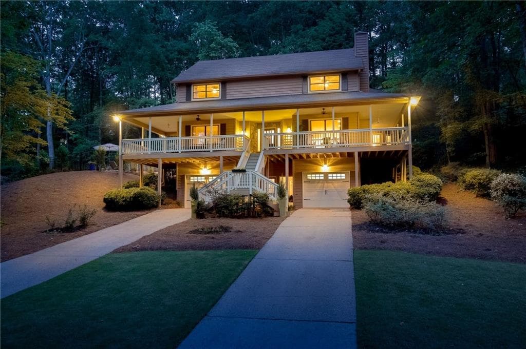 935 Yukon Drive, Alpharetta, GA 30022 — most recent listing photo