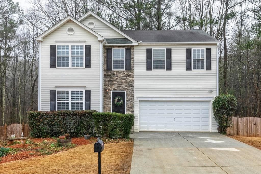 5 bedroom, 4 bathroom, 2,768 sq ft single family residence sold at 6141 Buck Hollow Drive, Acworth, GA 30101