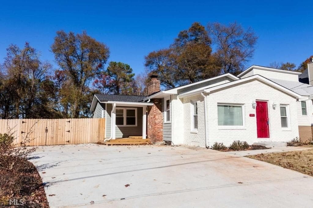 2702 White Oak Drive, Decatur, GA 30032 — most recent listing photo