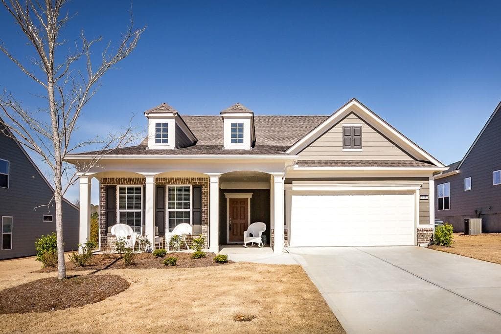 3 bedroom, 3 bathroom, 2,361 sq ft single family residence sold at 918 Nolanby Bay, Kennesaw, GA 30144