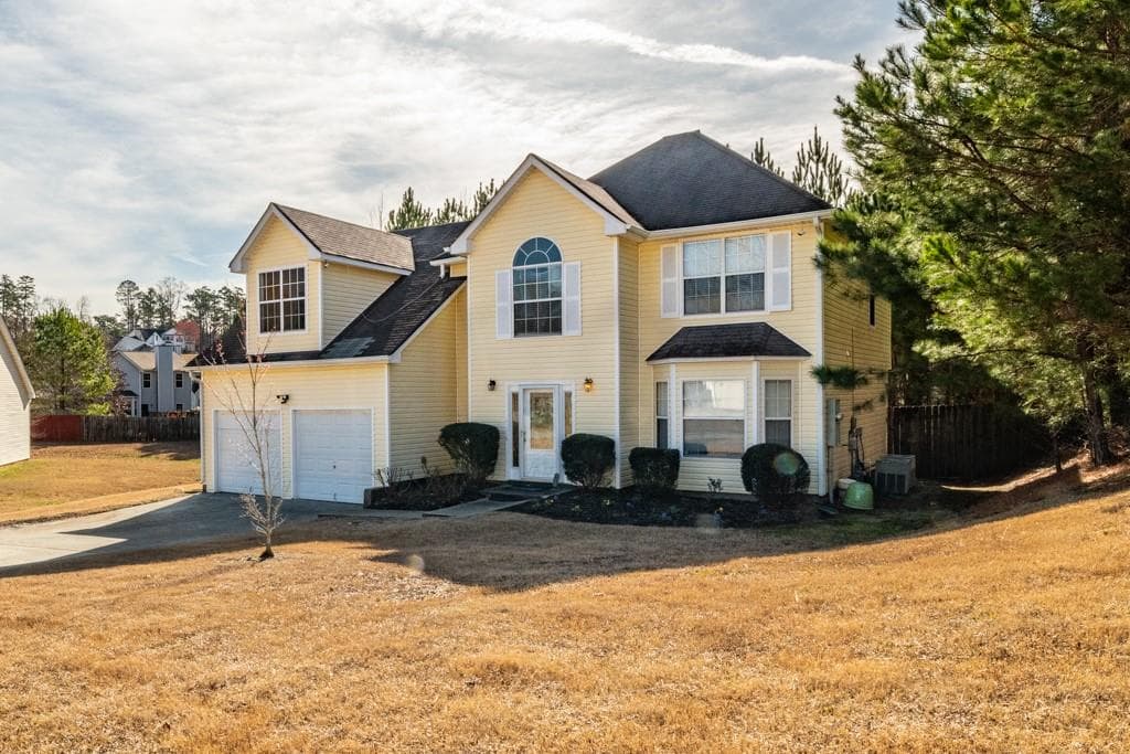 558 Lakewater View Drive, Stone Mountain, GA 30087 — most recent listing photo