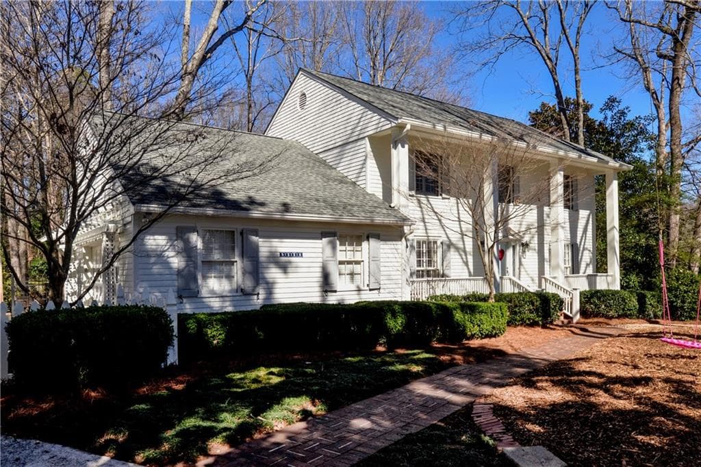 5238 Riverhill Road, Marietta, GA 30068 — most recent listing photo