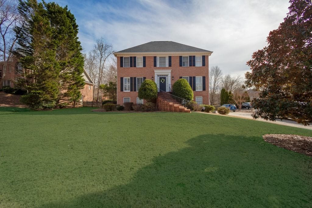 1425 Shade Tree Way, Alpharetta, GA 30009 — most recent listing photo