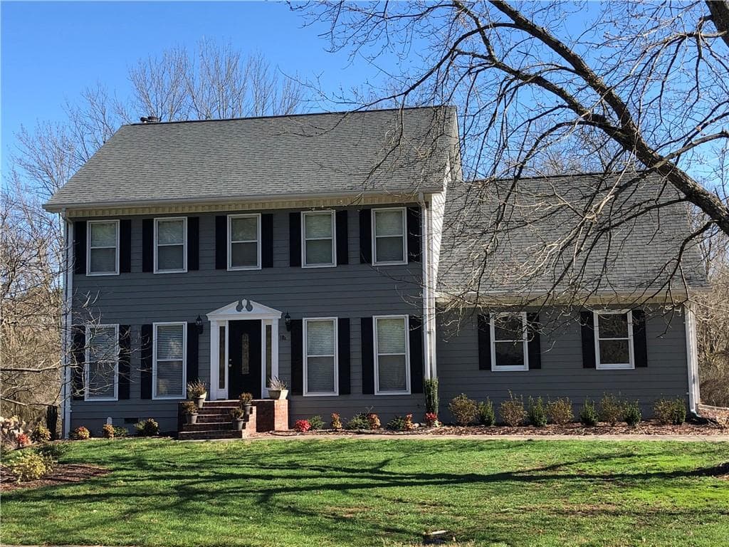 180 Willow Glenn Drive, Marietta, GA 30068 — most recent listing photo