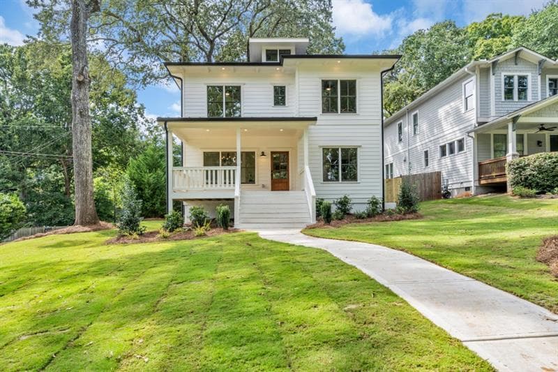 499 E Pharr Road, Decatur, GA 30030 — most recent listing photo