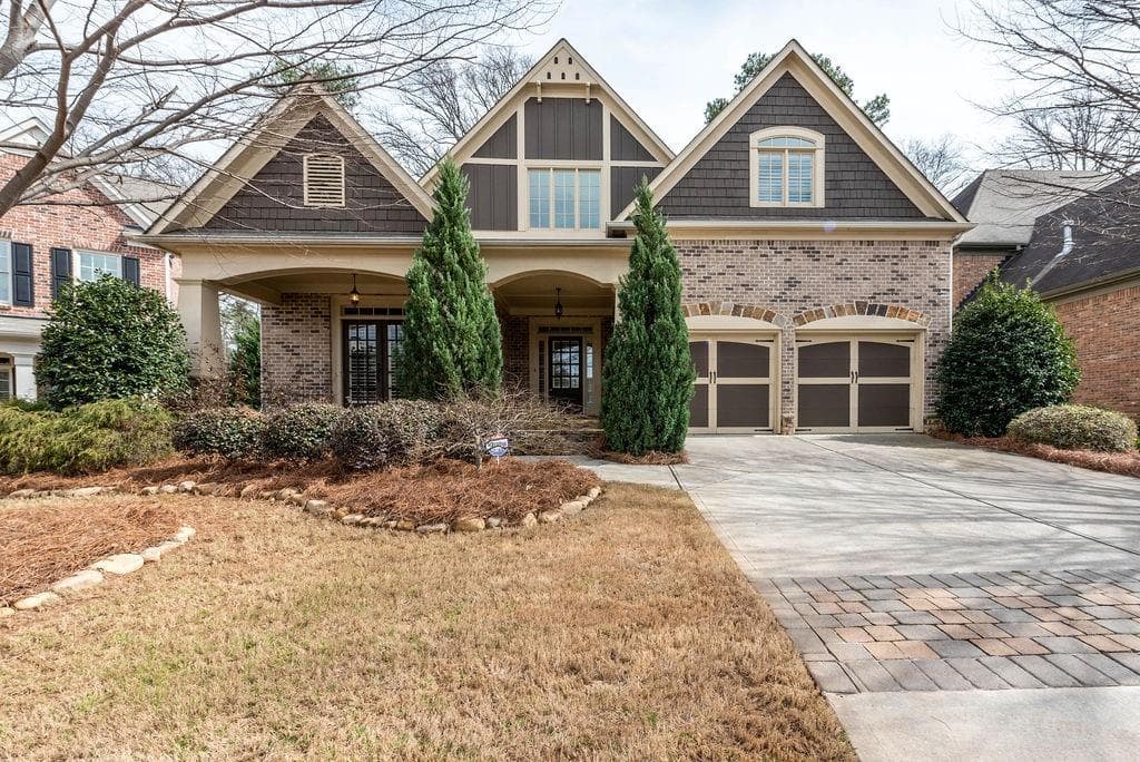 4 bedroom, 3 bathroom, 4,018 sq ft single family residence sold at 3743 Trebourne Square, Smyrna, GA 30080