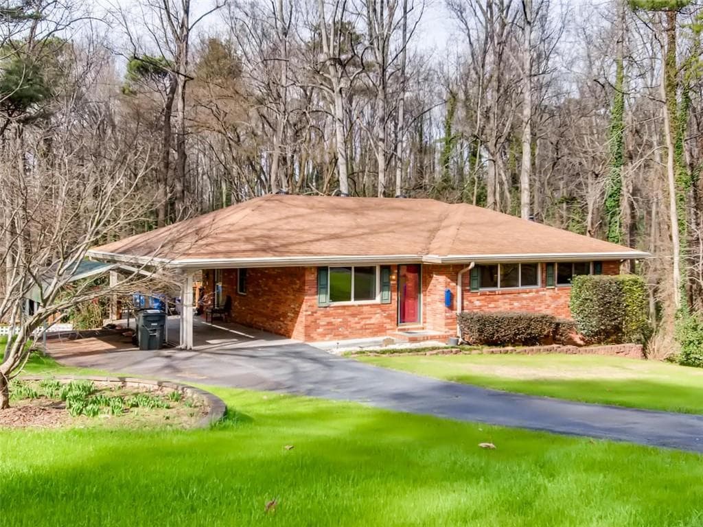 4 bedroom, 2 bathroom, 1,341 sq ft single family residence sold at 456 Plantation Road, Smyrna, GA 30082