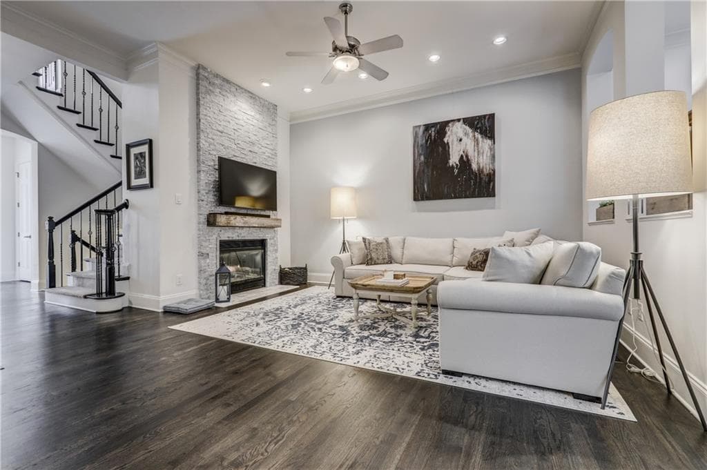 5904 Reddington Way, Sandy Springs, GA 30328 — most recent listing photo