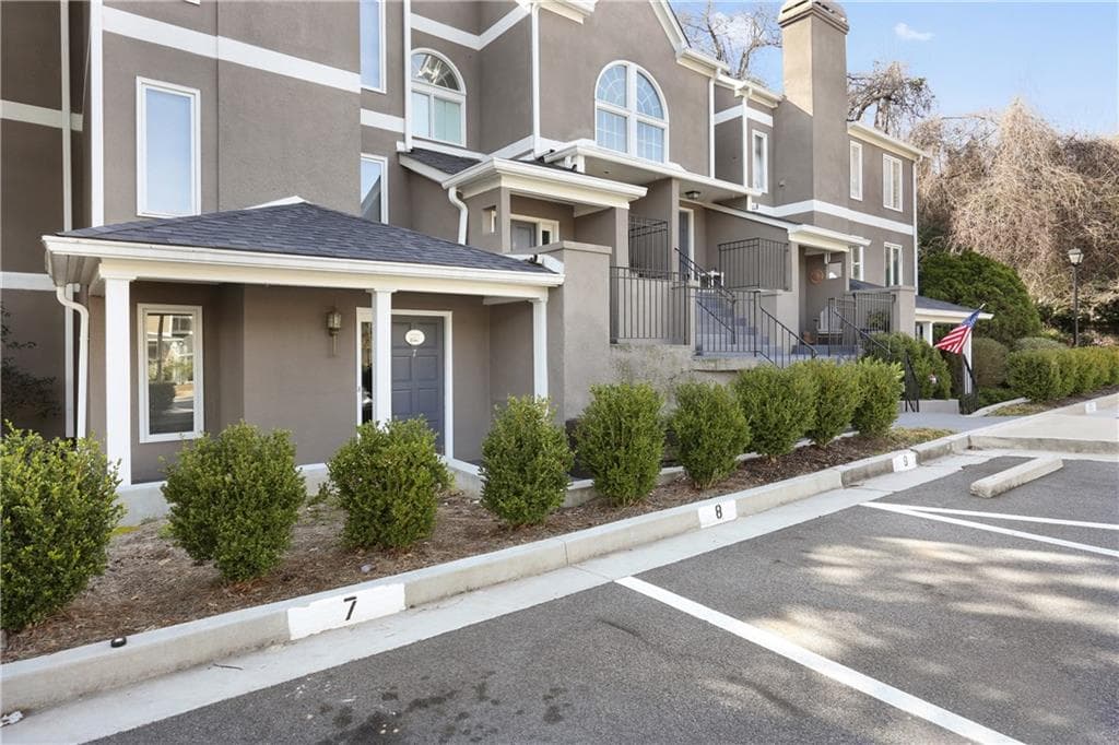 7 Normandy Court, Atlanta, GA 30324 — most recent listing photo