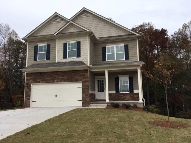4 bedroom, 3 bathroom, 2,508 sq ft single family residence sold at 7855 Gracen Drive, Gainesville, GA 30506