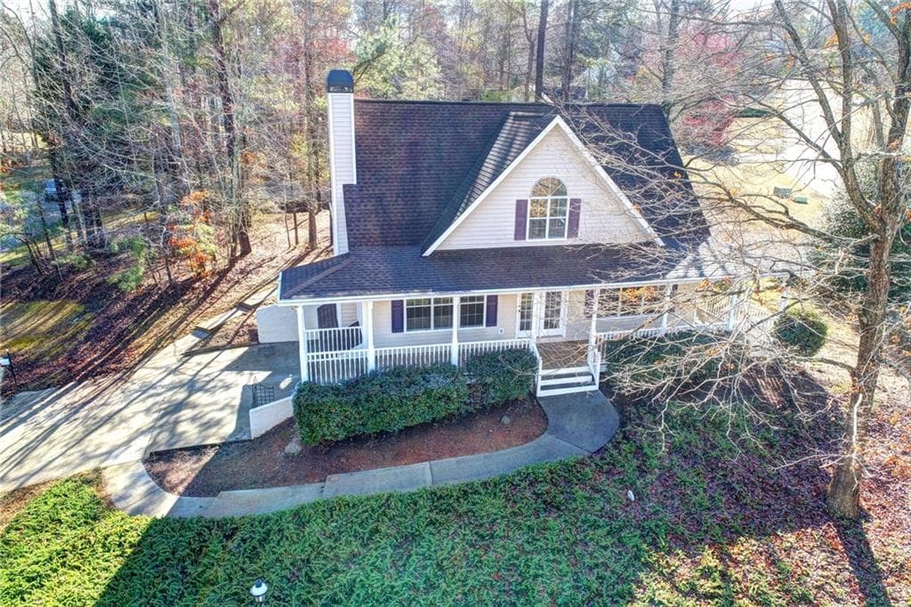 3 bedroom, 3 bathroom, 1,608 sq ft single family residence sold at 7330 SLEEPY HOLLOW Court, Cumming, GA 30040