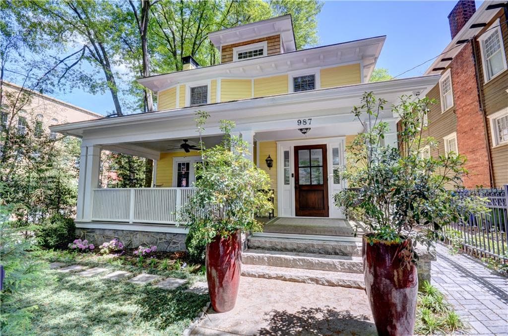 3 bedroom, 3 bathroom, 3,028 sq ft single family residence sold at 987 Myrtle Street, Atlanta, GA 30309