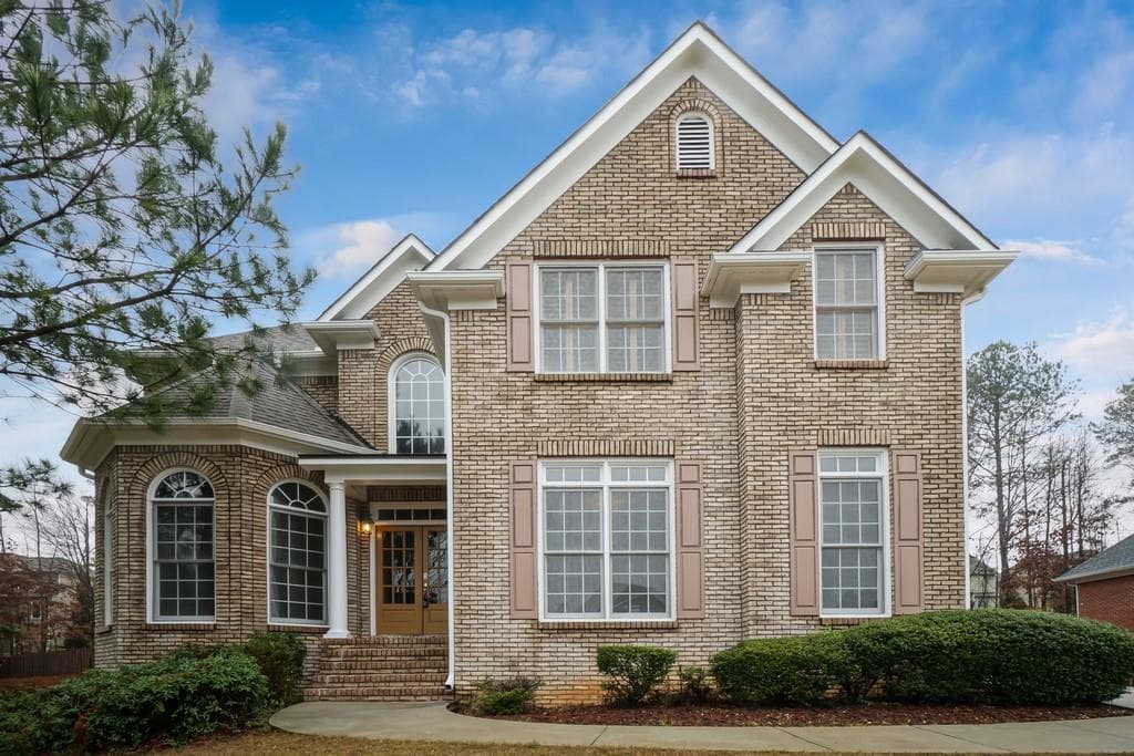 5 bedroom, 6 bathroom, 5,600 sq ft single family residence sold at 2405 Summit Oaks Court, Lawrenceville, GA 30043