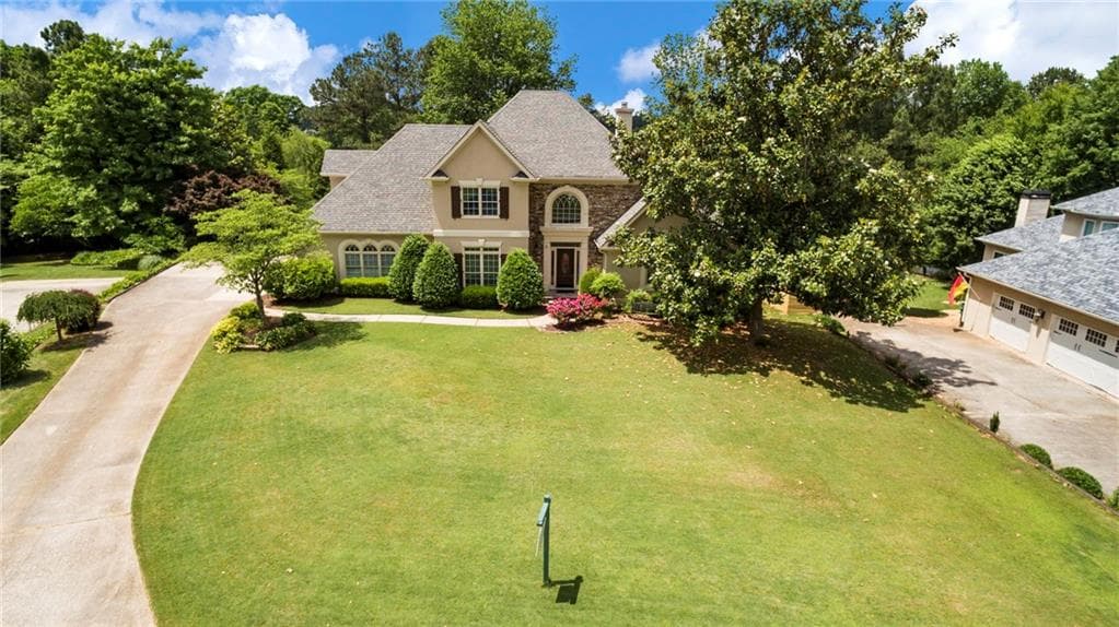 5 bedroom, 5 bathroom, 4,016 sq ft single family residence sold at 12180 Boxwood Circle, Alpharetta, GA 30005