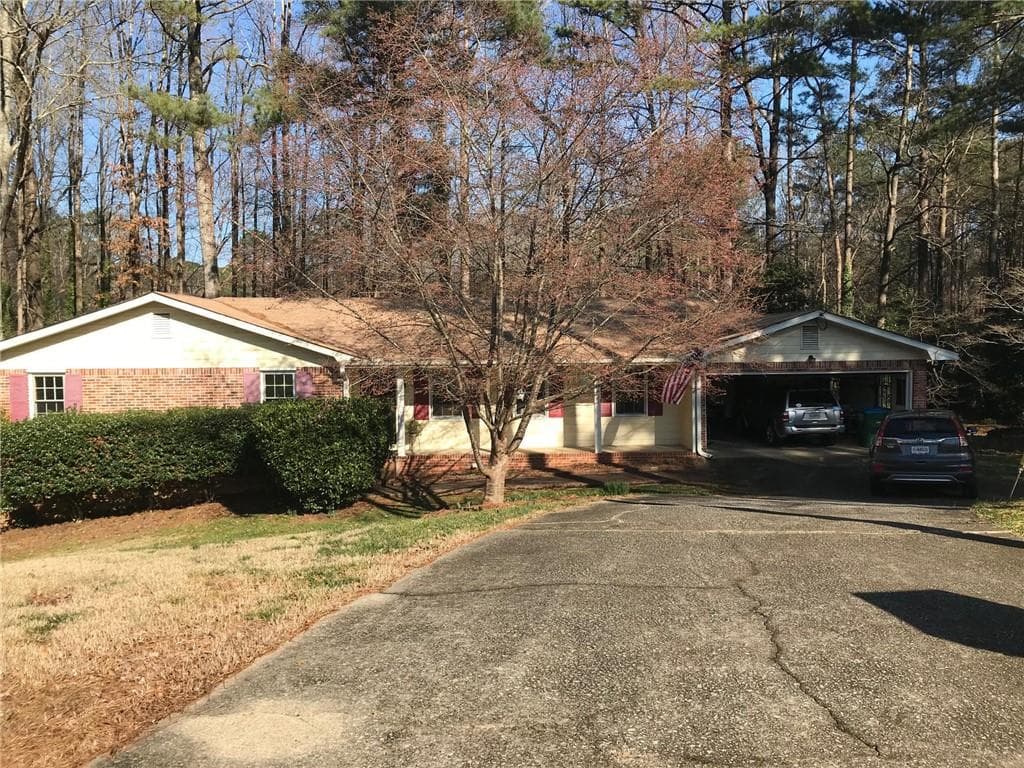 5100 Onawa Court, Lilburn, GA 30047 — most recent listing photo