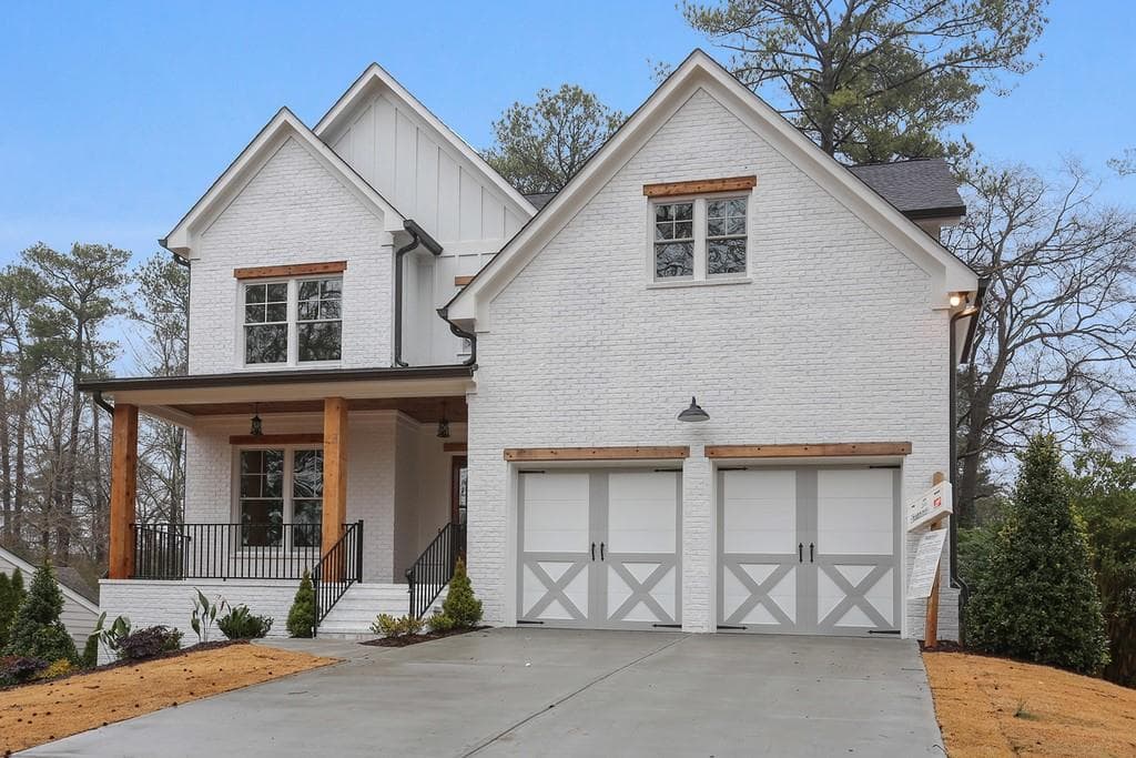 5 bedroom, 4 bathroom, 3,800 sq ft single family residence sold at 2743 N THOMPSON Road, Brookhaven, GA 30319