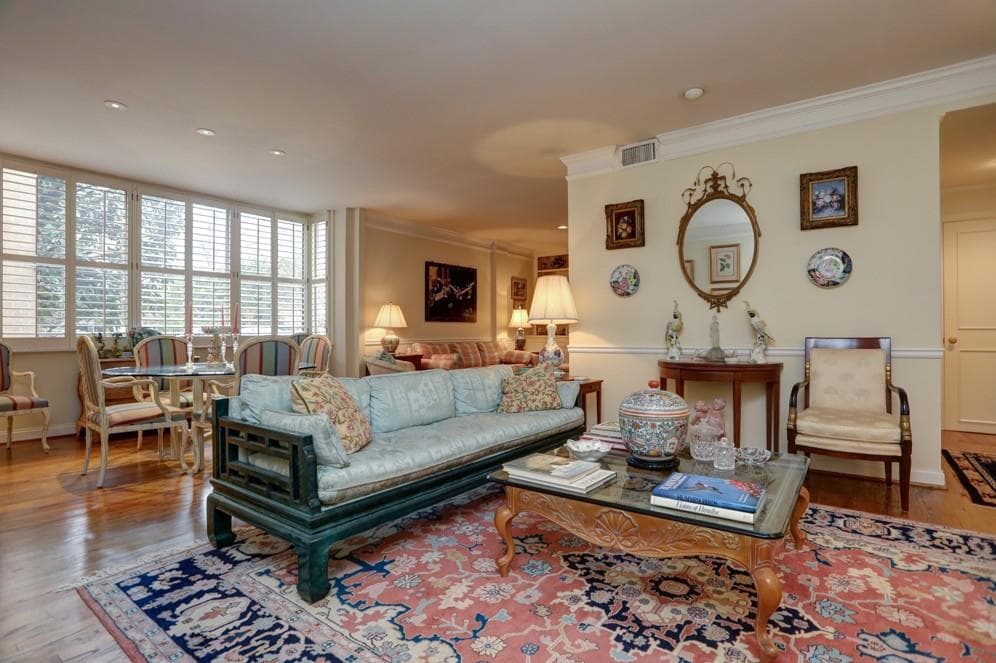 2734 Peachtree Road A-104, Atlanta, GA 30305 — most recent listing photo