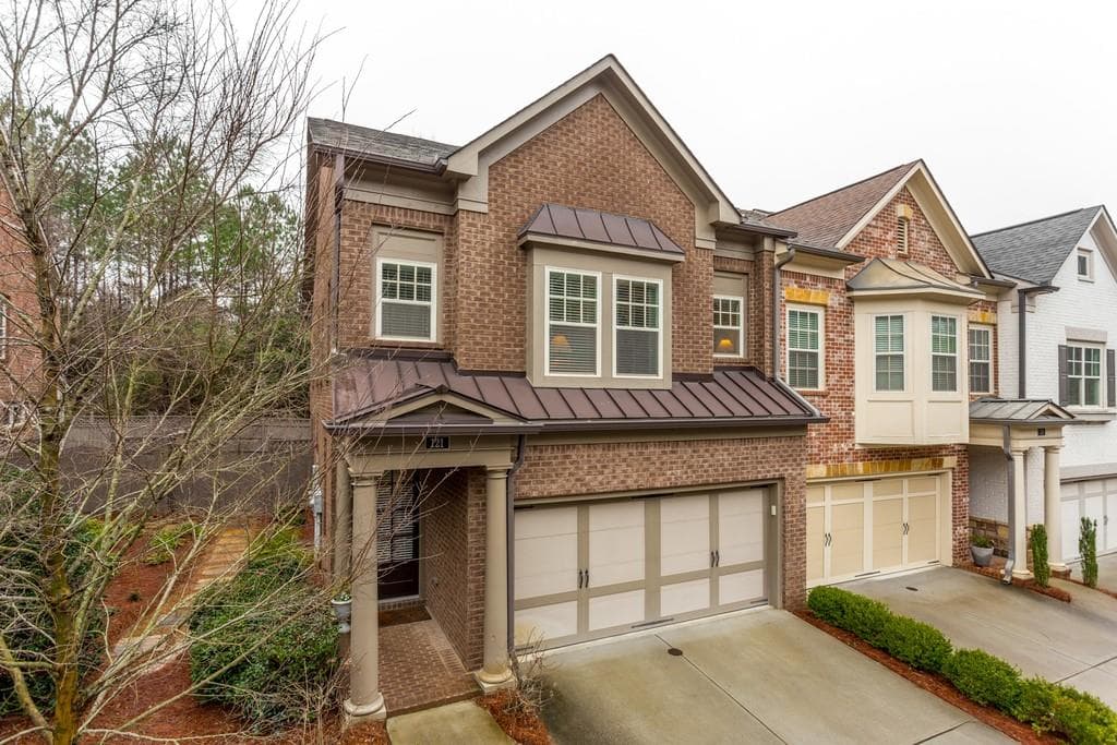 121 NOTTAWAY Lane 6, Alpharetta, GA 30009 — most recent listing photo