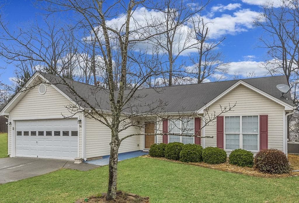 440 Amelia Grove Lane, Lawrenceville, GA 30045 — most recent listing photo