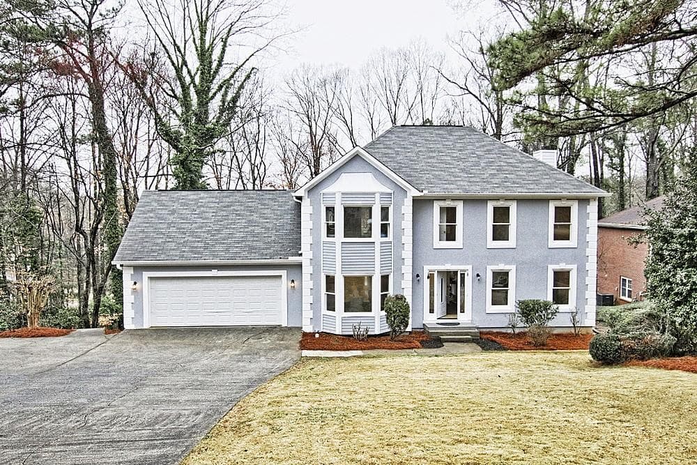 4 bedroom, 2 bathroom, 2,526 sq ft single family residence sold at 1400 Land O Lakes Drive, Roswell, GA 30075