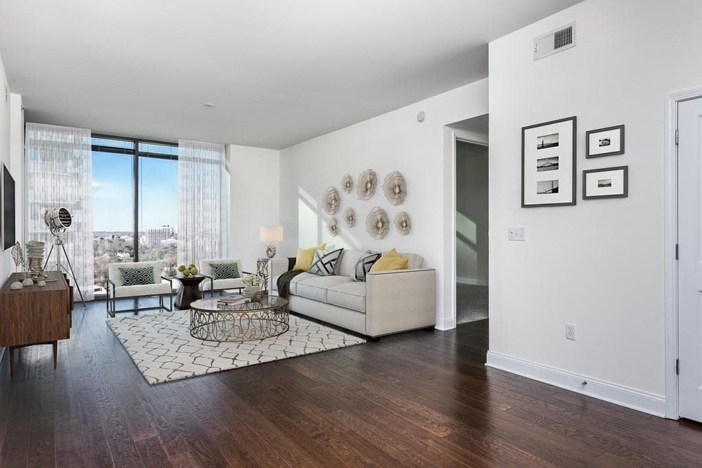 2 bedroom, 3 bathroom, 1,728 sq ft condominium sold at 270 17th Street 1810, Atlanta, GA 30363