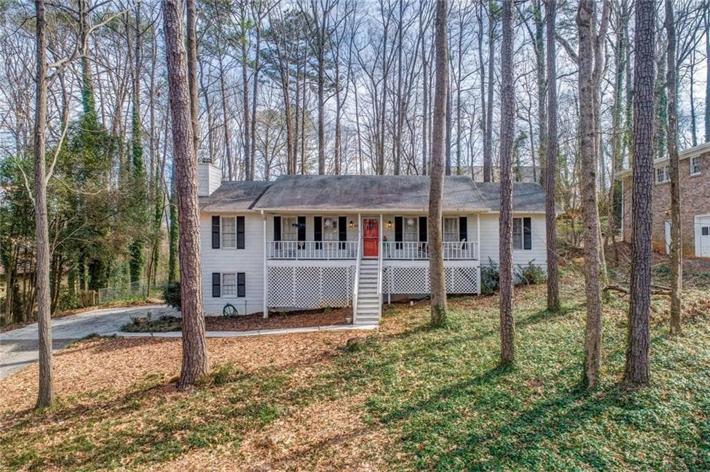 880 NE Candy Lane, Marietta, GA 30068 — most recent listing photo