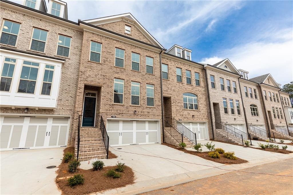 7898 Laurel Crest Drive 20, Johns Creek, GA 30024 — most recent listing photo