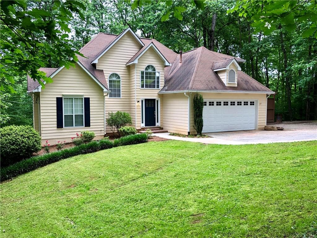 3030 Lakeridge Drive, Cumming, GA 30041 — most recent listing photo