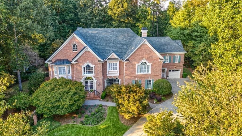 125 Sentinae Close, Sandy Springs, GA 30350 — most recent listing photo