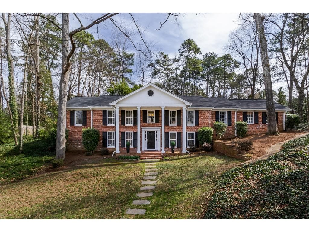 6545 Old Cabin, Sandy Springs, GA 30328 — most recent listing photo