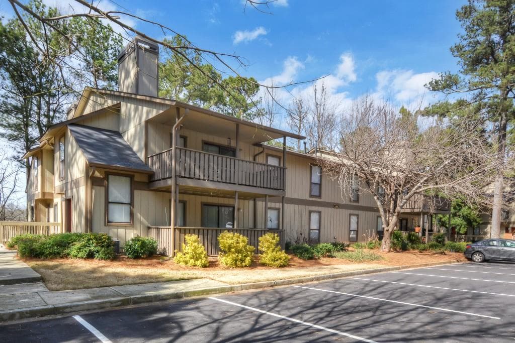 408 Woodcliff Drive, Sandy Springs, GA 30350 — most recent listing photo