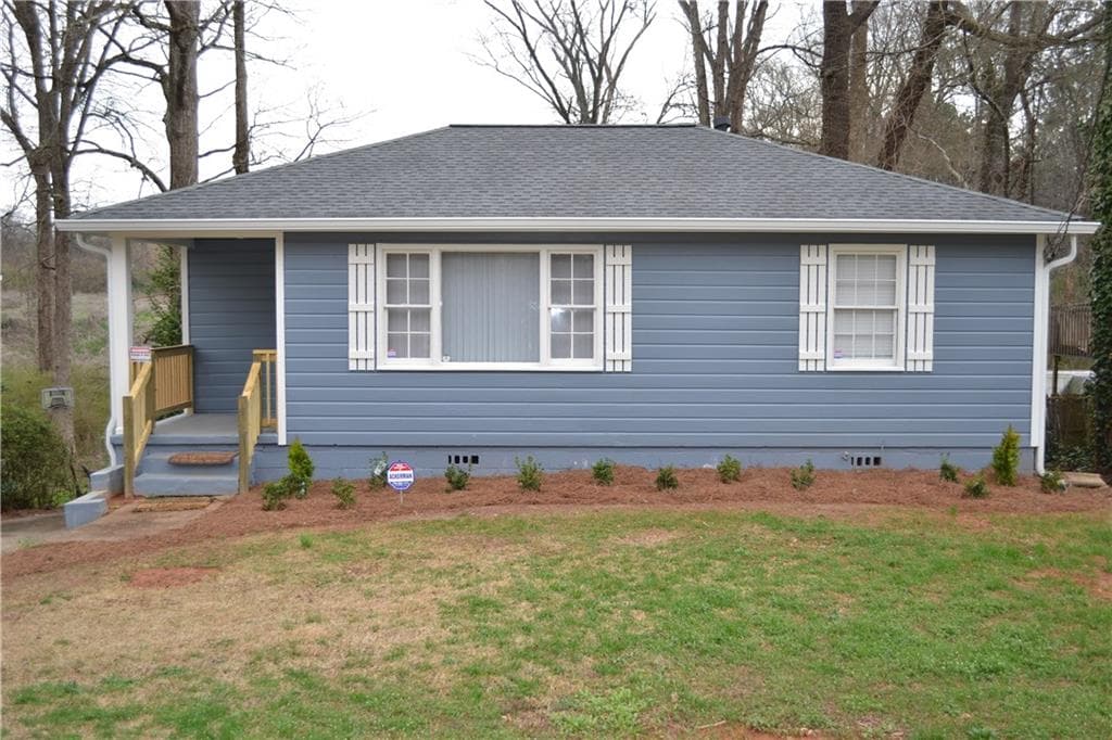 1942 West Taylor Avenue, East Point, GA 30344 — most recent listing photo