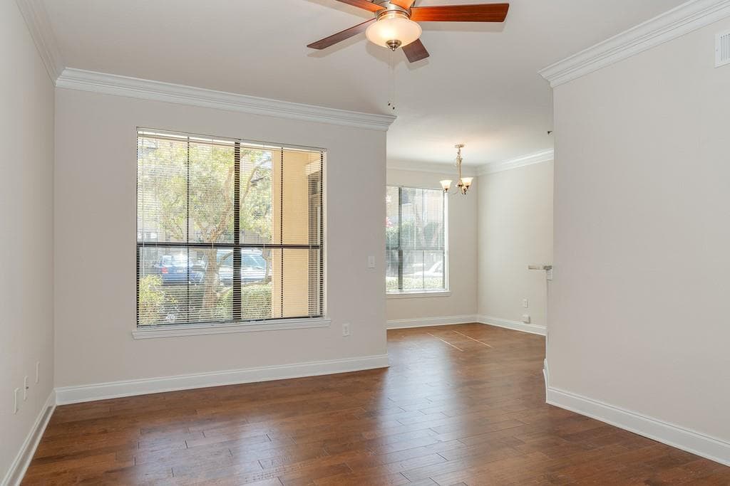3 bedroom, 2 bathroom, 1,400 sq ft condominium sold at 3777 Peachtree Road 411, Brookhaven, GA 30319