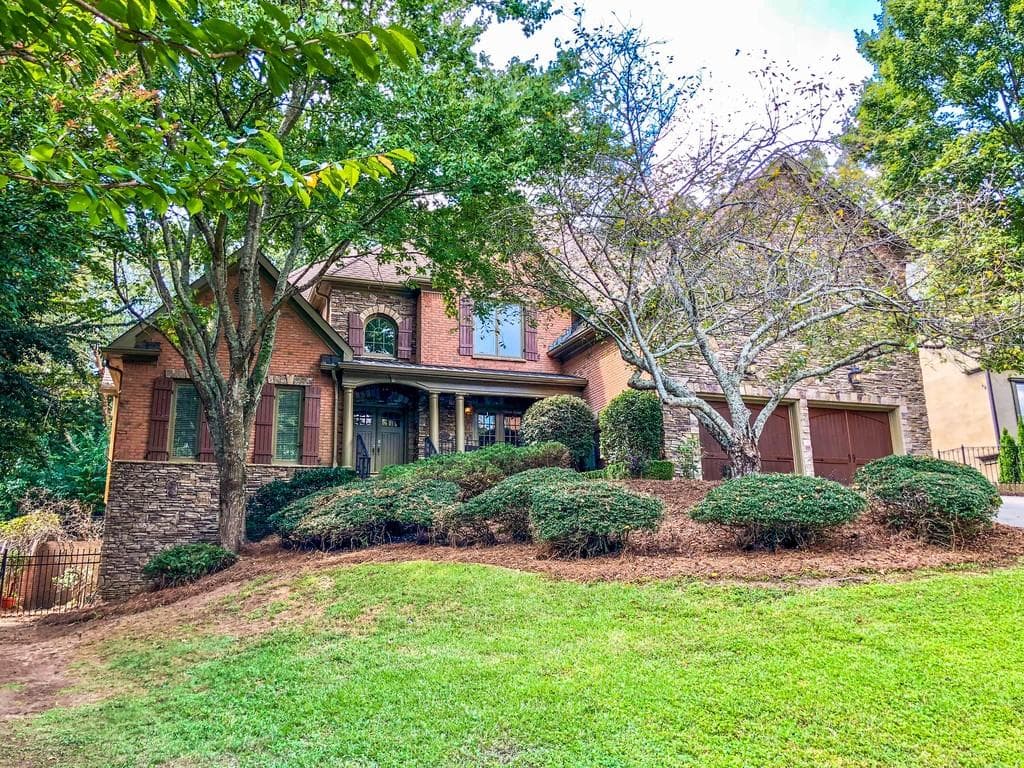 5150 Falcon Chase Lane, Sandy Springs, GA 30342 — most recent listing photo