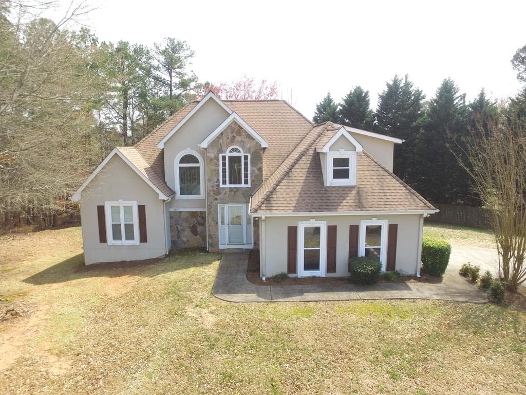 3 bedroom, 3 bathroom, 2,202 sq ft single family residence sold at 2826 ANDILON Way, Gainesville, GA 30507