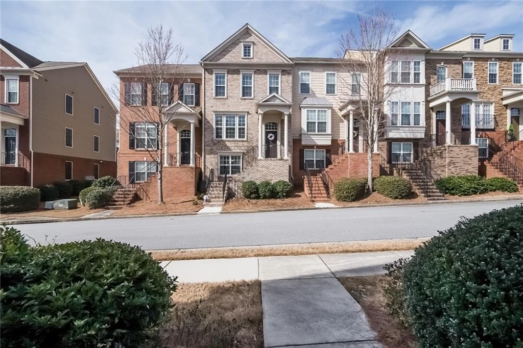 3 bedroom, 4 bathroom, 1,866 sq ft townhouse sold at 4787 Seldon Way, Smyrna, GA 30080