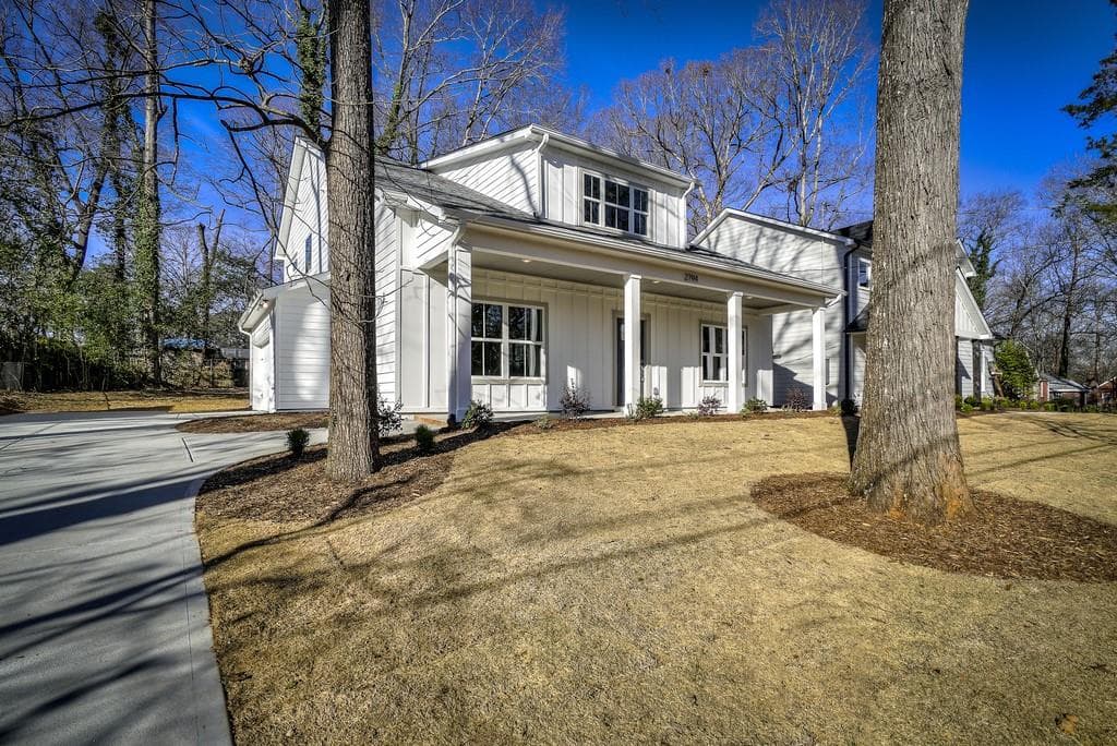 5 bedroom, 3 bathroom single family residence sold at 2794 Joyce Avenue, Decatur, GA 30032