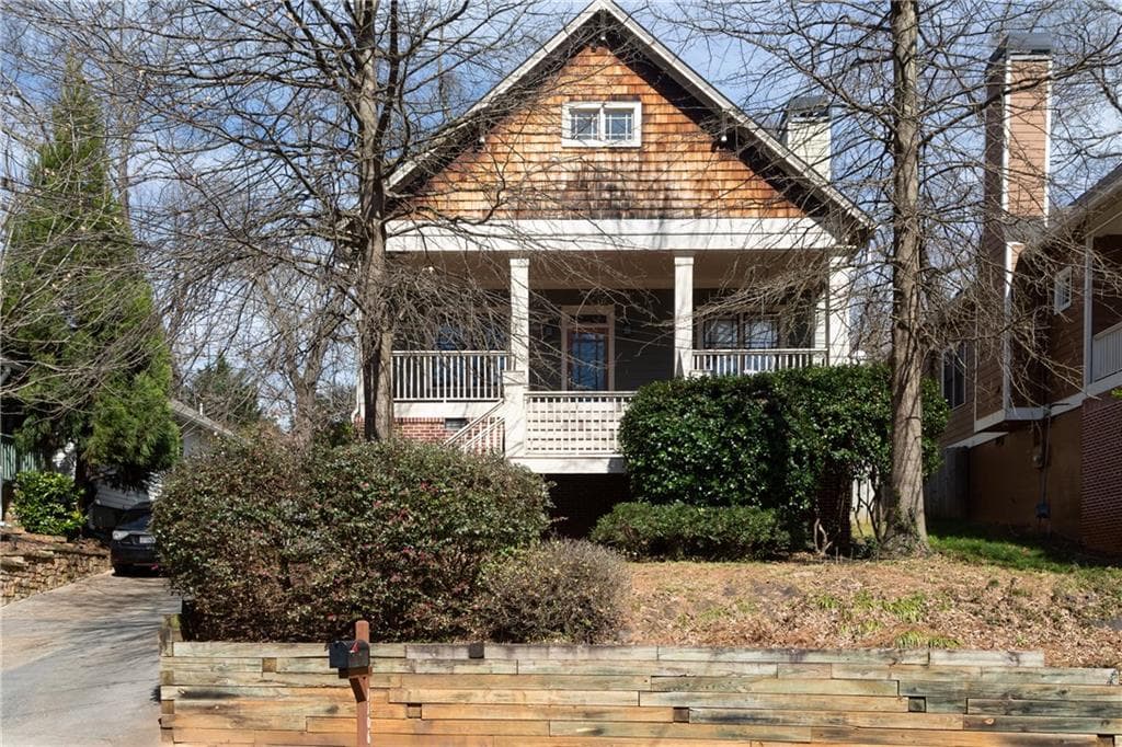 3 bedroom, 2 bathroom, 1,650 sq ft single family residence sold at 1106 Shelby Place, Atlanta, GA 30316