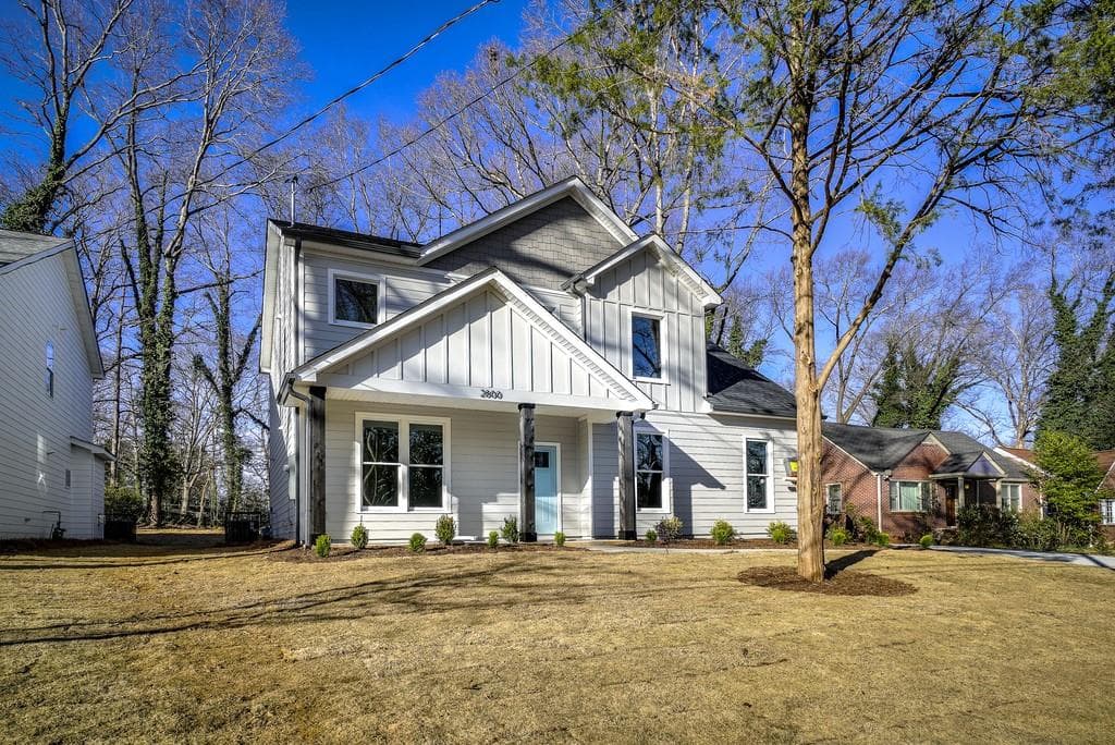 4 bedroom, 3 bathroom single family residence sold at 2800 Joyce Avenue, Decatur, GA 30032