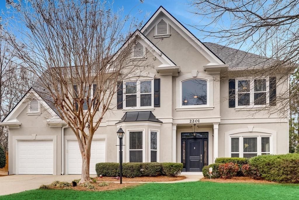 2201 Foxboro Lane, Dunwoody, GA 30360 — most recent listing photo