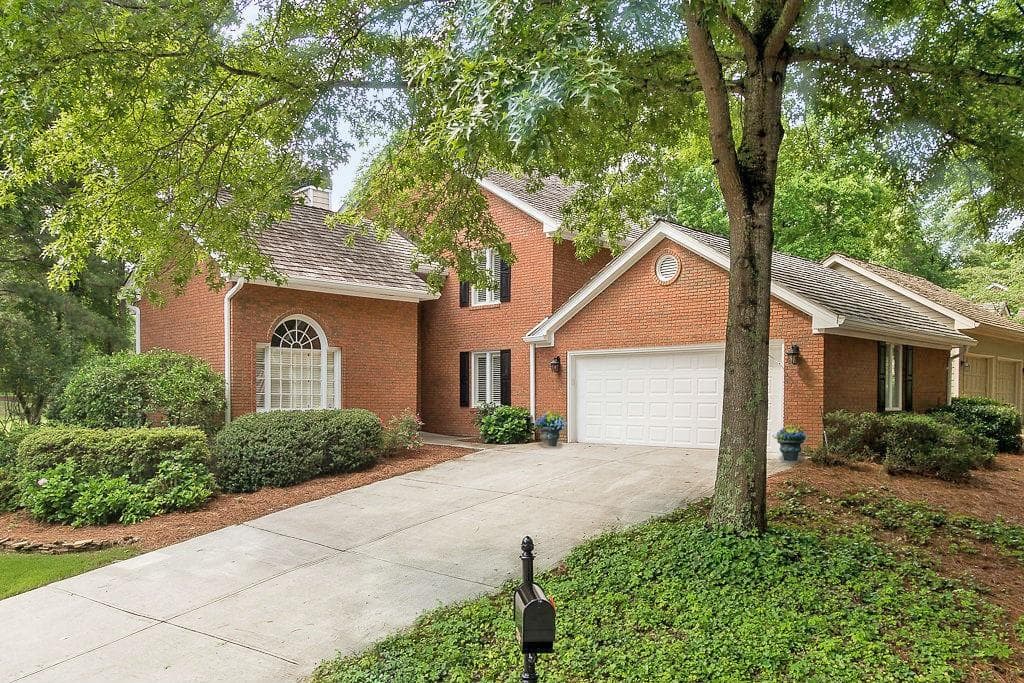 2645 Camden Glen Court, Roswell, GA 30076 — most recent listing photo