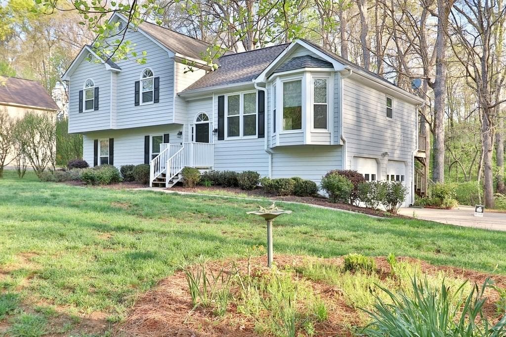 4 bedroom, 3 bathroom, 2,125 sq ft single family residence sold at 4420 CANTERBURY Way, Cumming, GA 30040