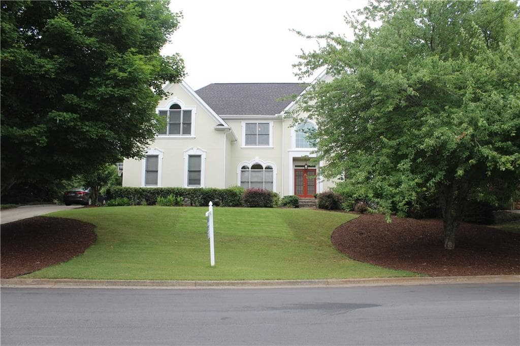 5 bedroom, 5 bathroom, 4,752 sq ft single family residence sold at 365 Autumn Breeze Drive, Roswell, GA 30075